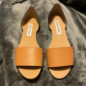 Steve Madden Sidestep Sandals